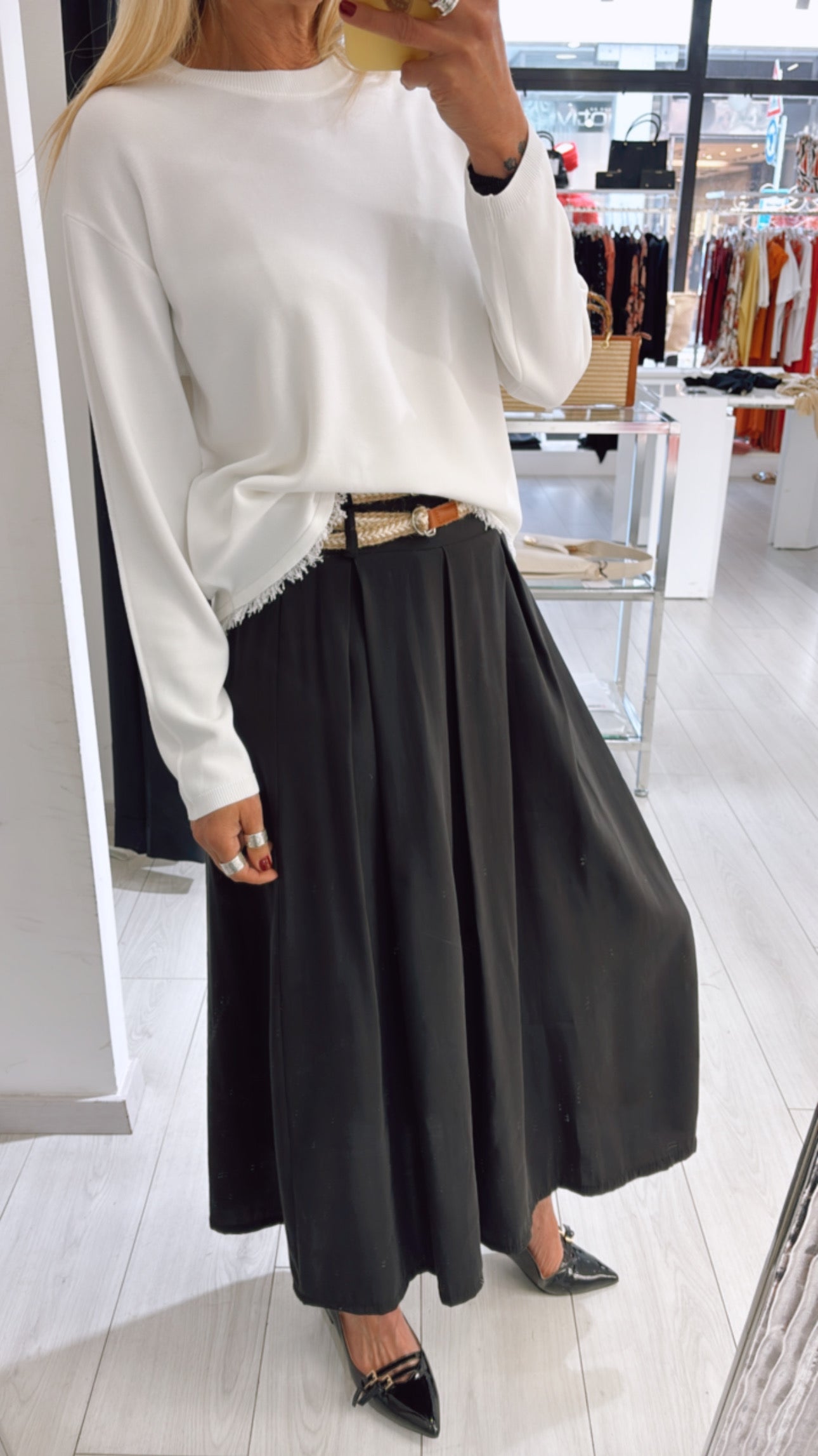 Maglia con sfrangiatura