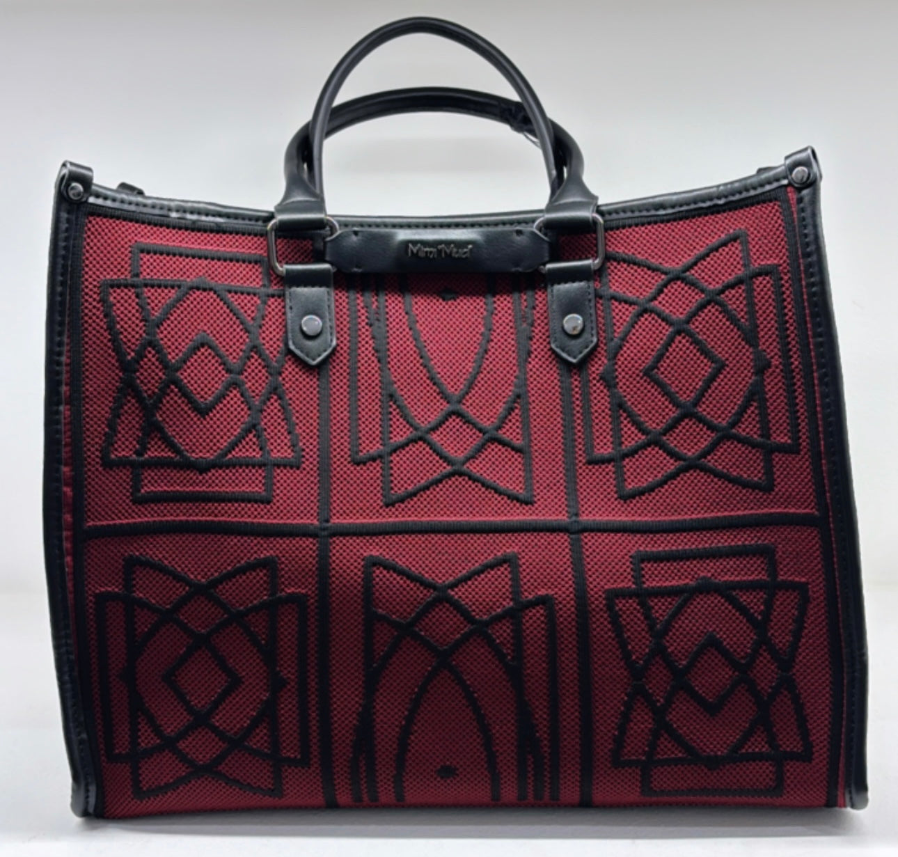 BORSA TOTE GRANDE CON DISEGNO RICAMATO