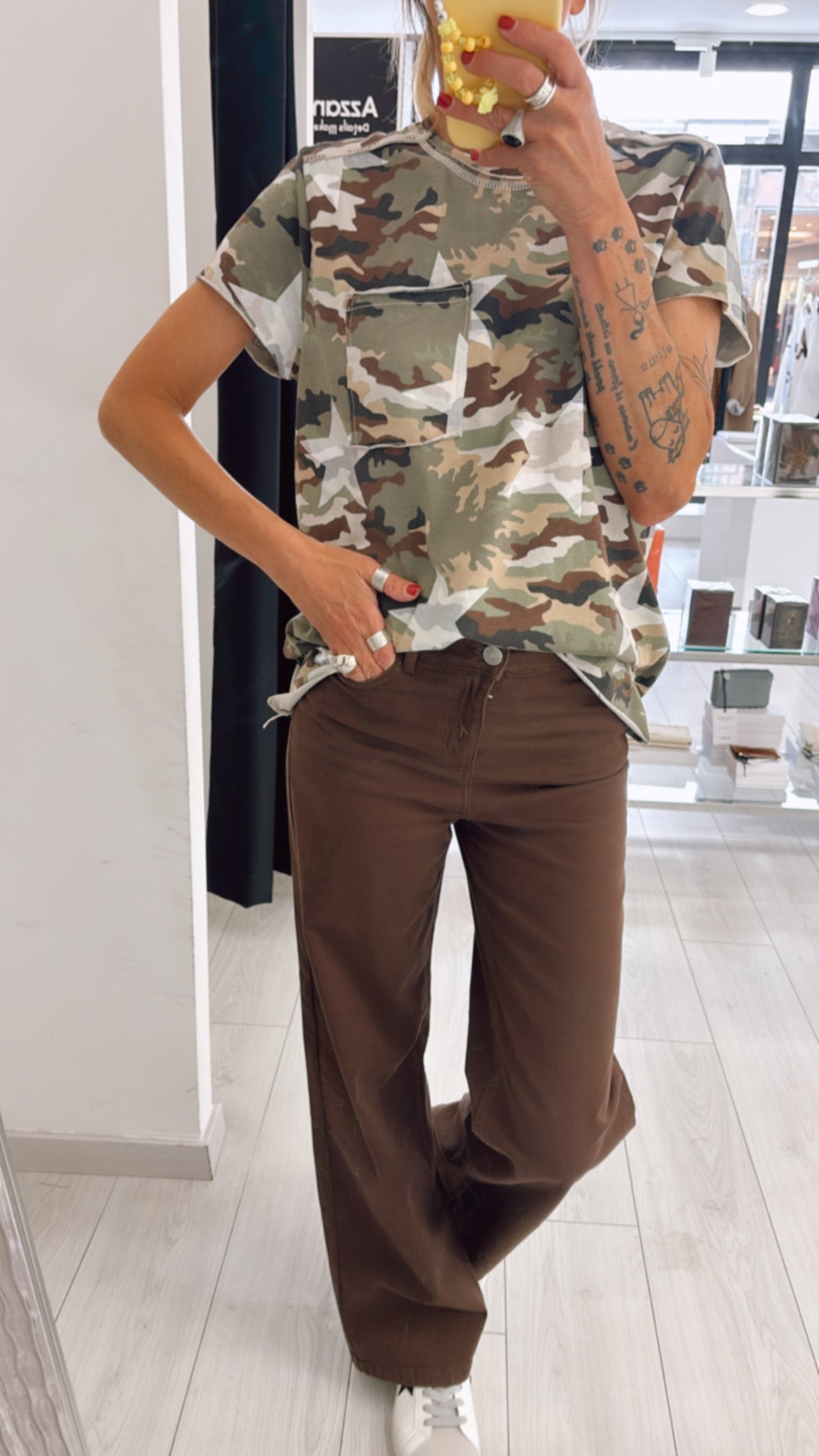 T-SHIRT TAGLIO VIVO