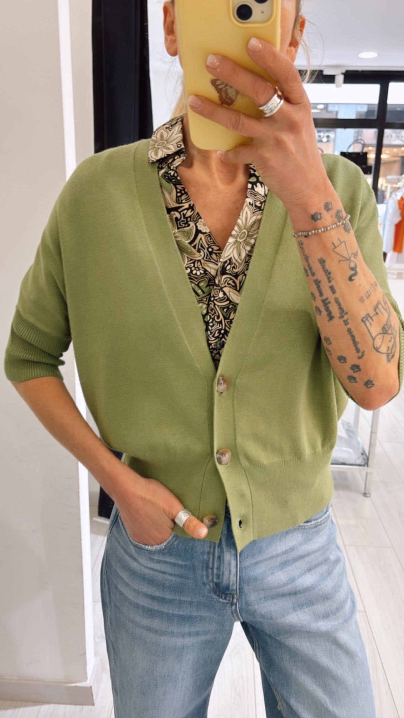 Cardigan manica corta