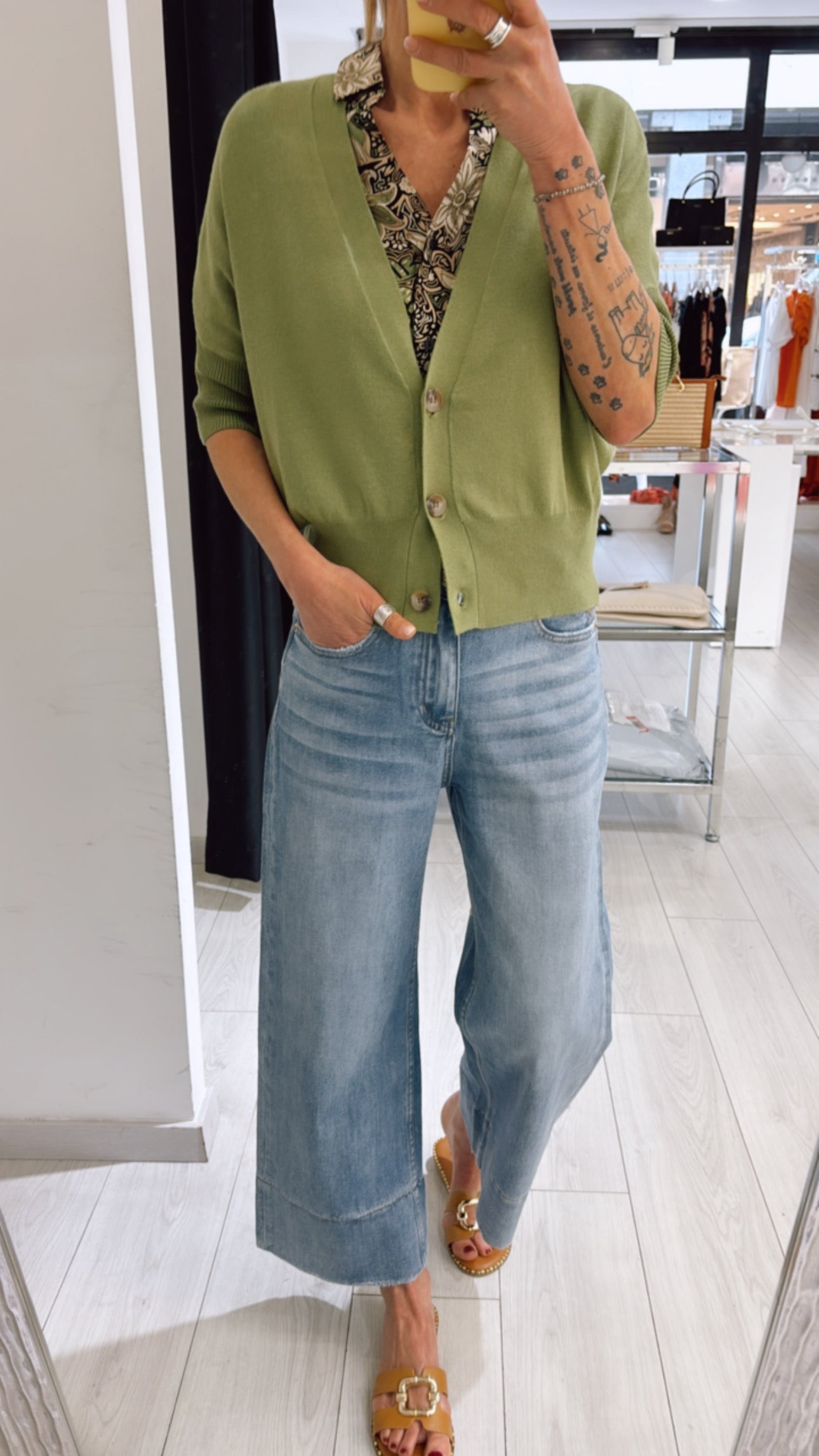 Cardigan manica corta