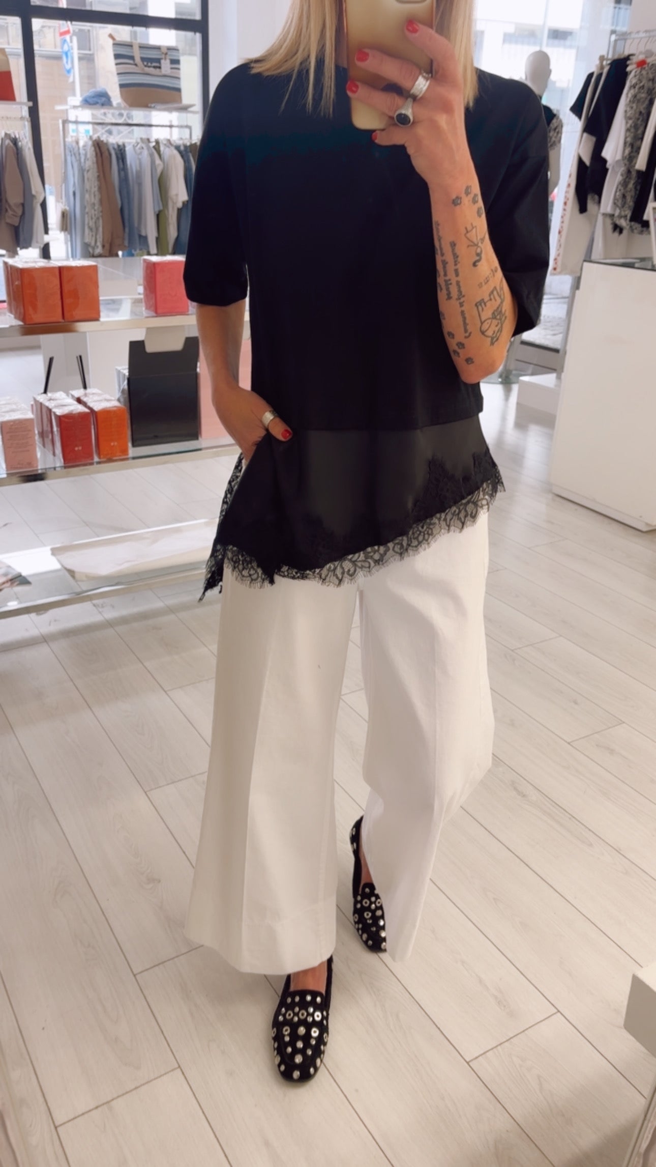 T-SHIRT AGATA