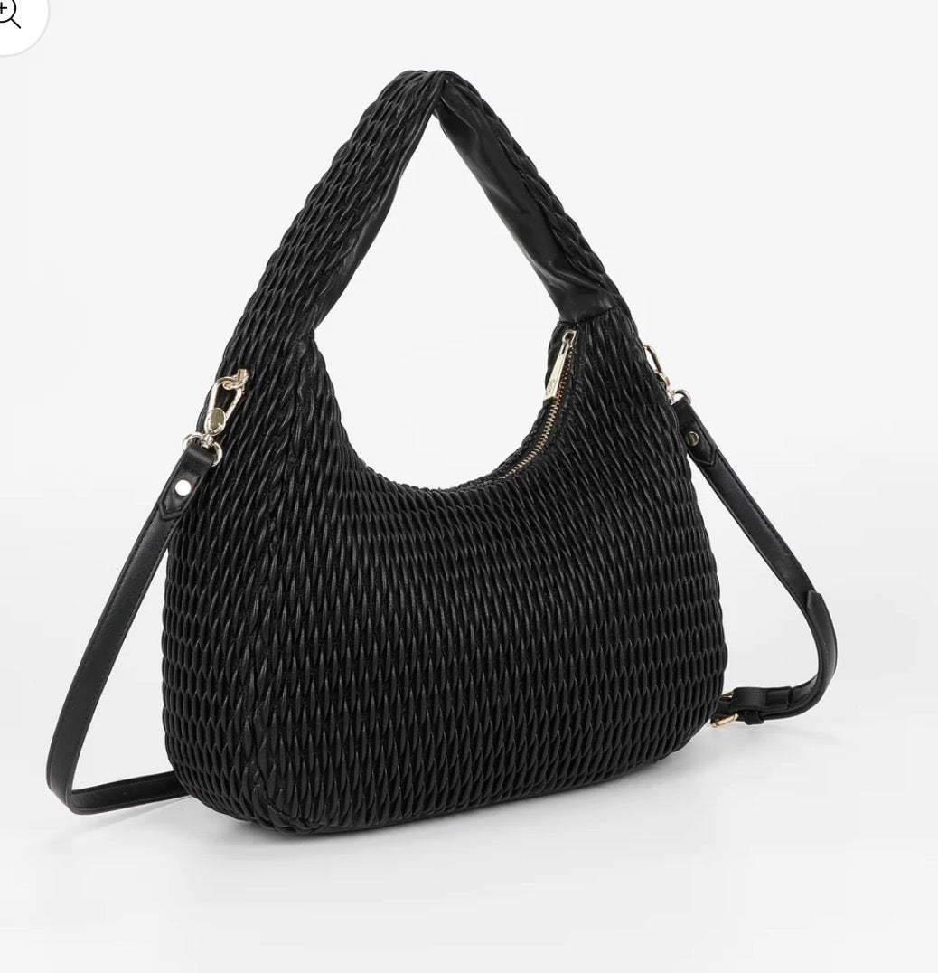 BORSA HOBO TRAPUNTATA