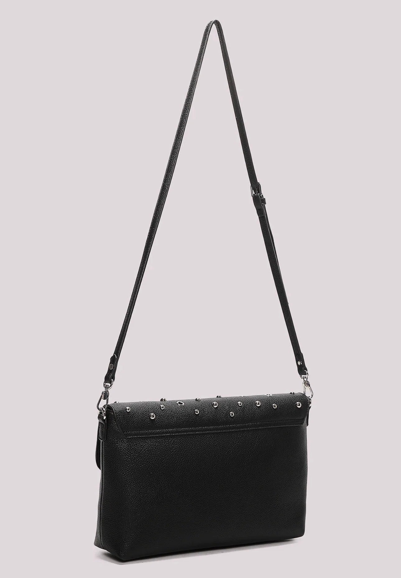 BORSA A BUSTA CON BORCHIE E OCCHIELLI
