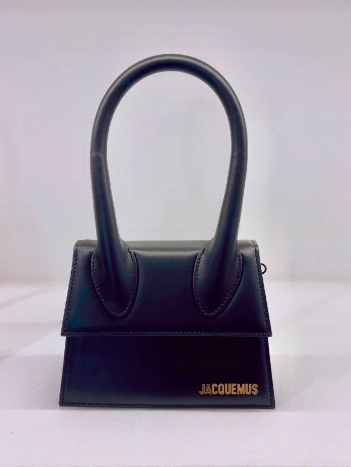 JACQUEMUS CHIQUITO MOYEN
