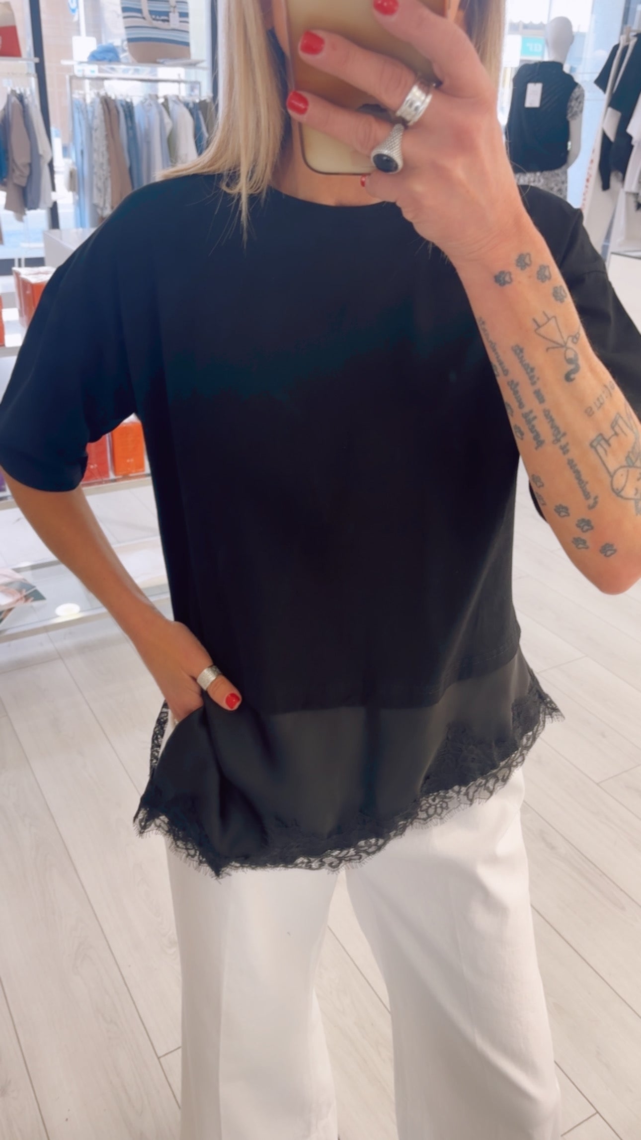 T-SHIRT AGATA