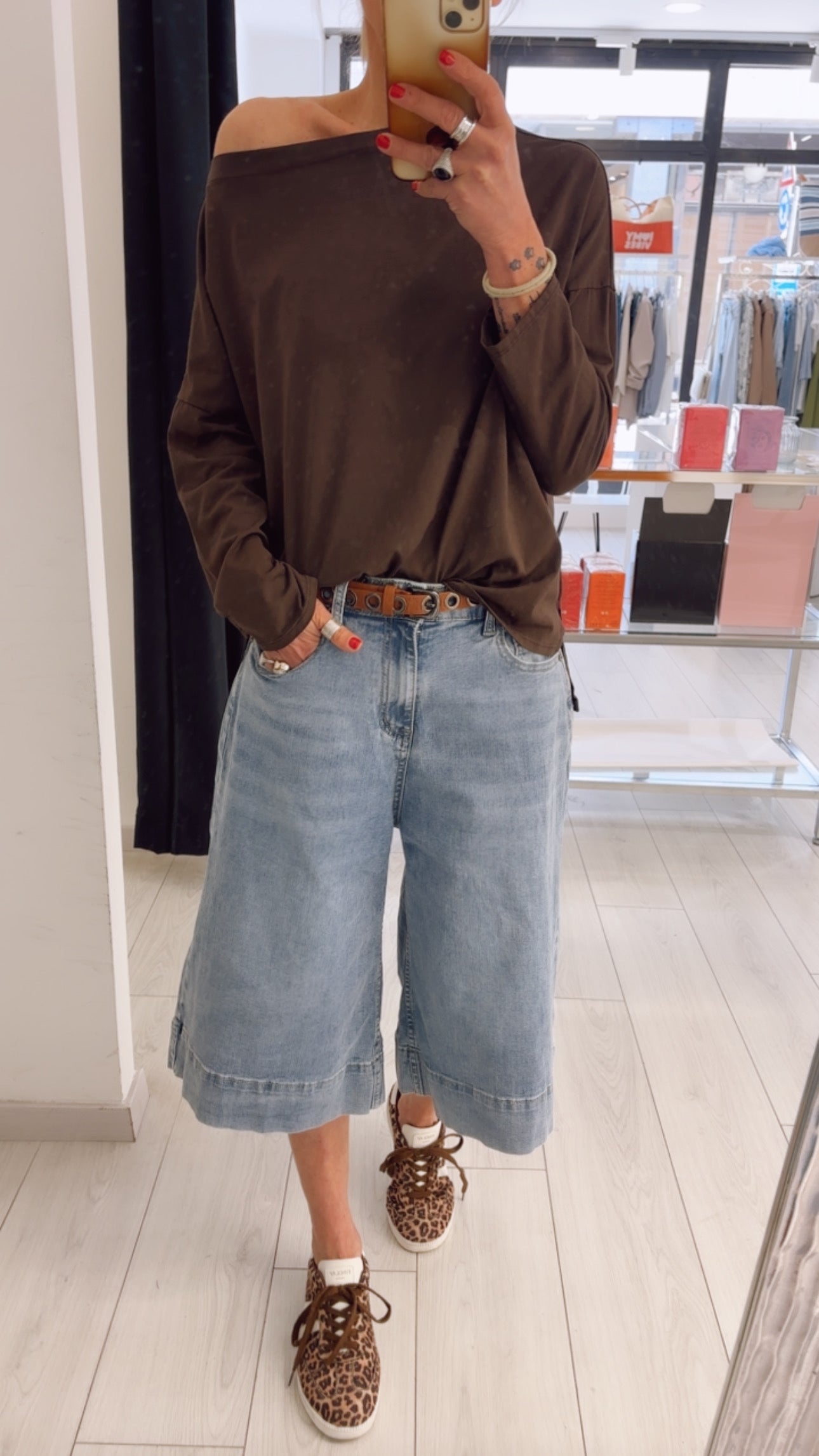 T-SHIRT BASIC MANICA LUNGA