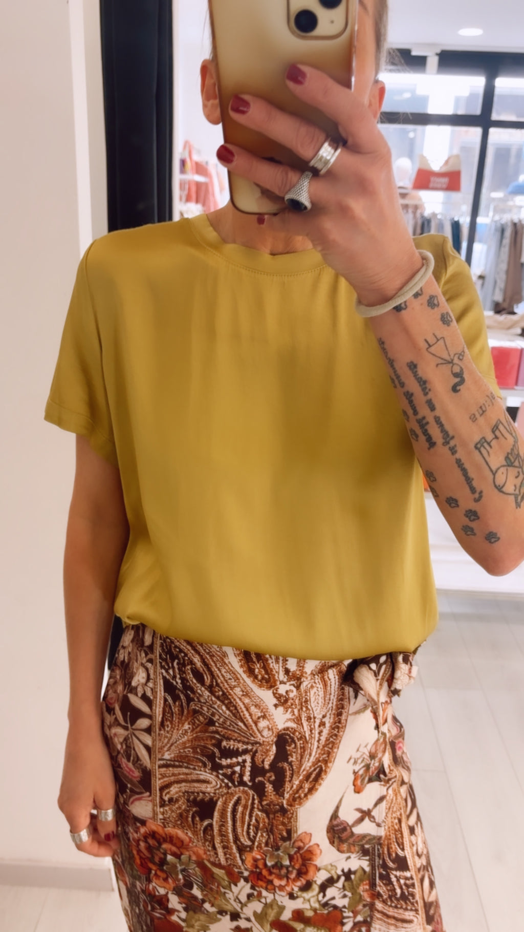 T-SHIRT IN RASO