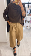 T-SHIRT OVER SCOLLO A BARCA MANICA LUNGA