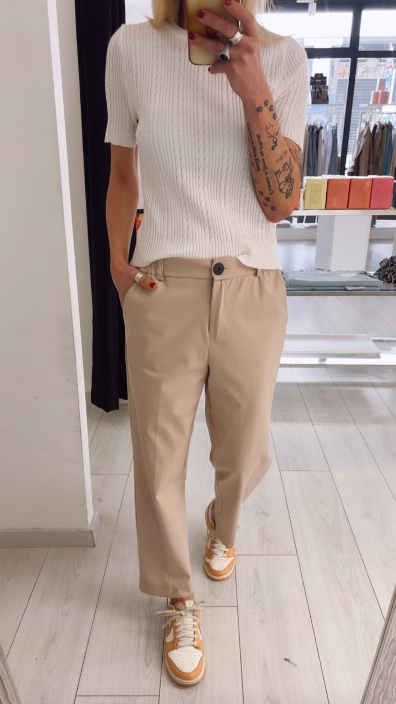 T-SHIRT TRECCE IN MAGLIA
