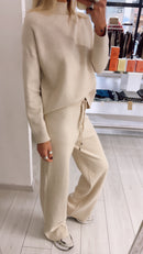 COMPLETO IN MAGLIA BASIC