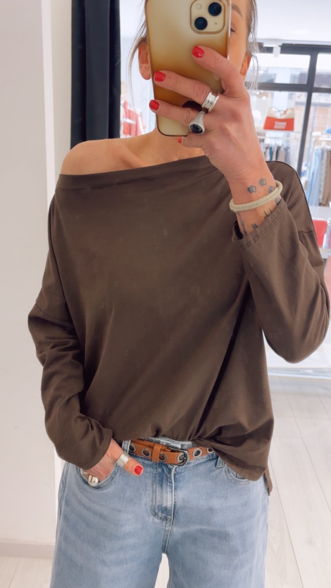 T-SHIRT BASIC MANICA LUNGA