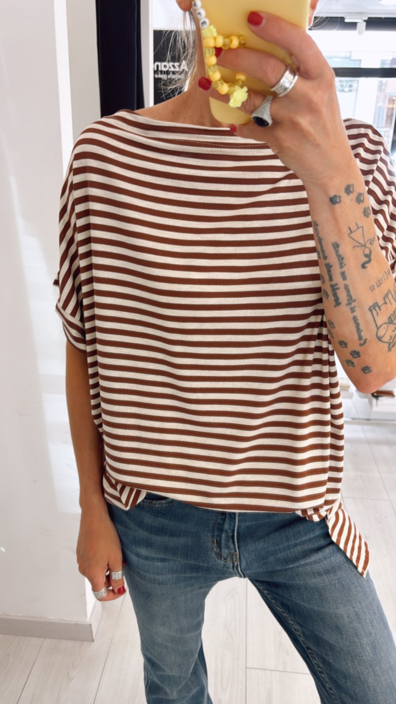 T-SHIRT OVER RIGHE