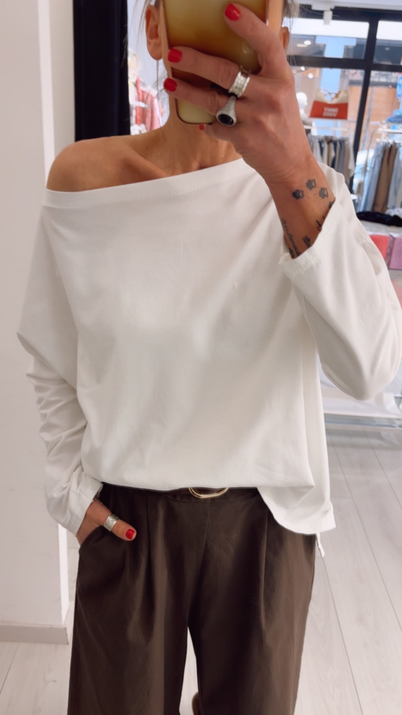 T-SHIRT BASIC MANICA LUNGA