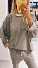 T-SHIRT USED