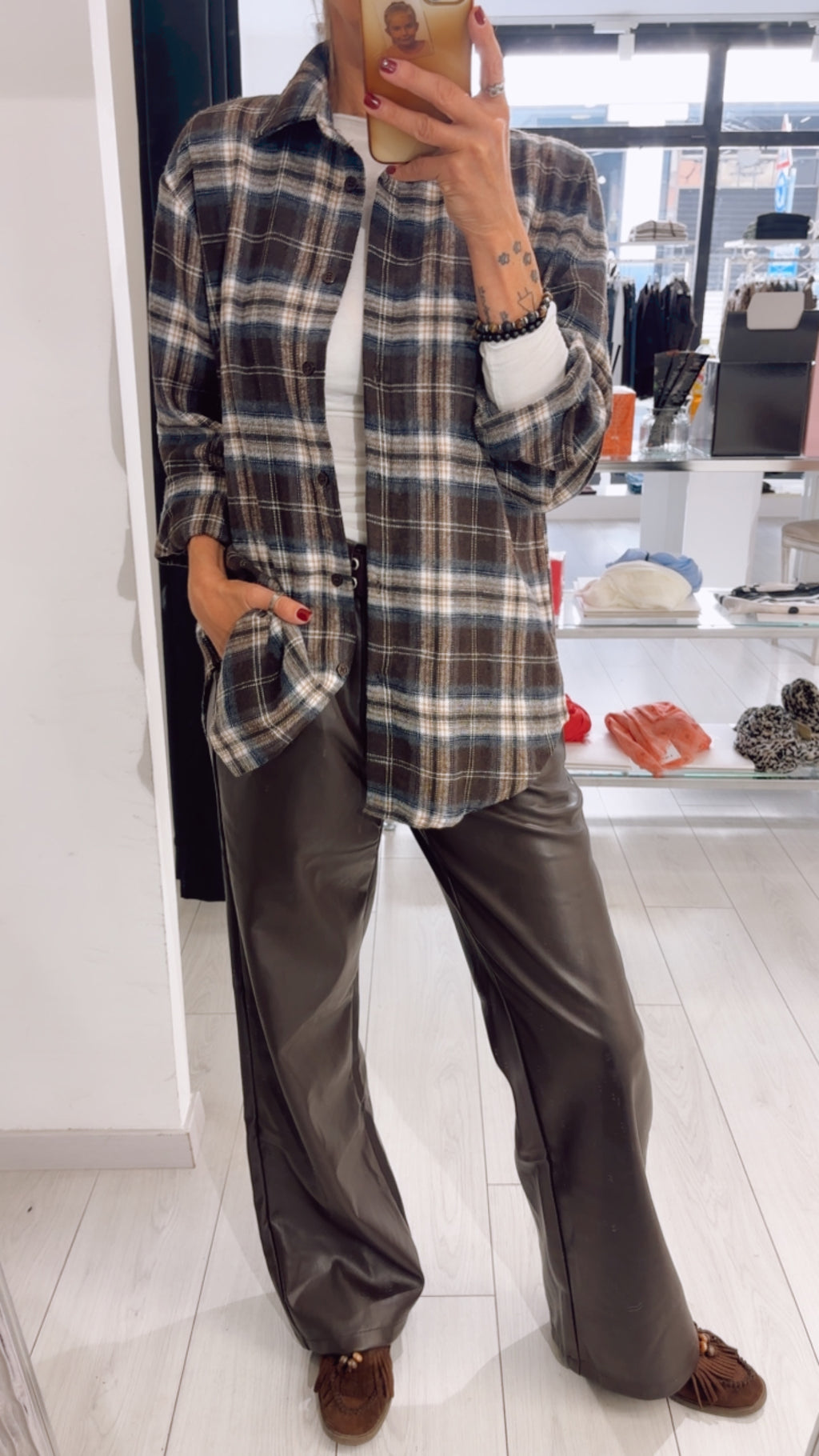 PANTALONE WIDE LEG ECOPELLE