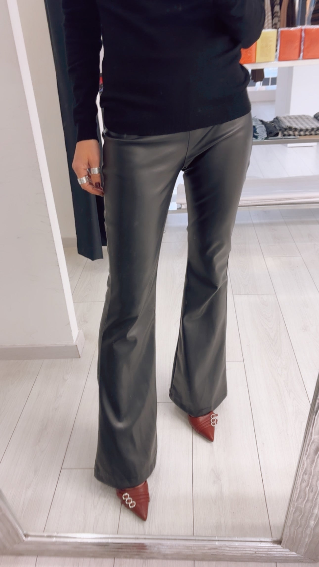 PANTA ZAMPA IN ECOPELLE