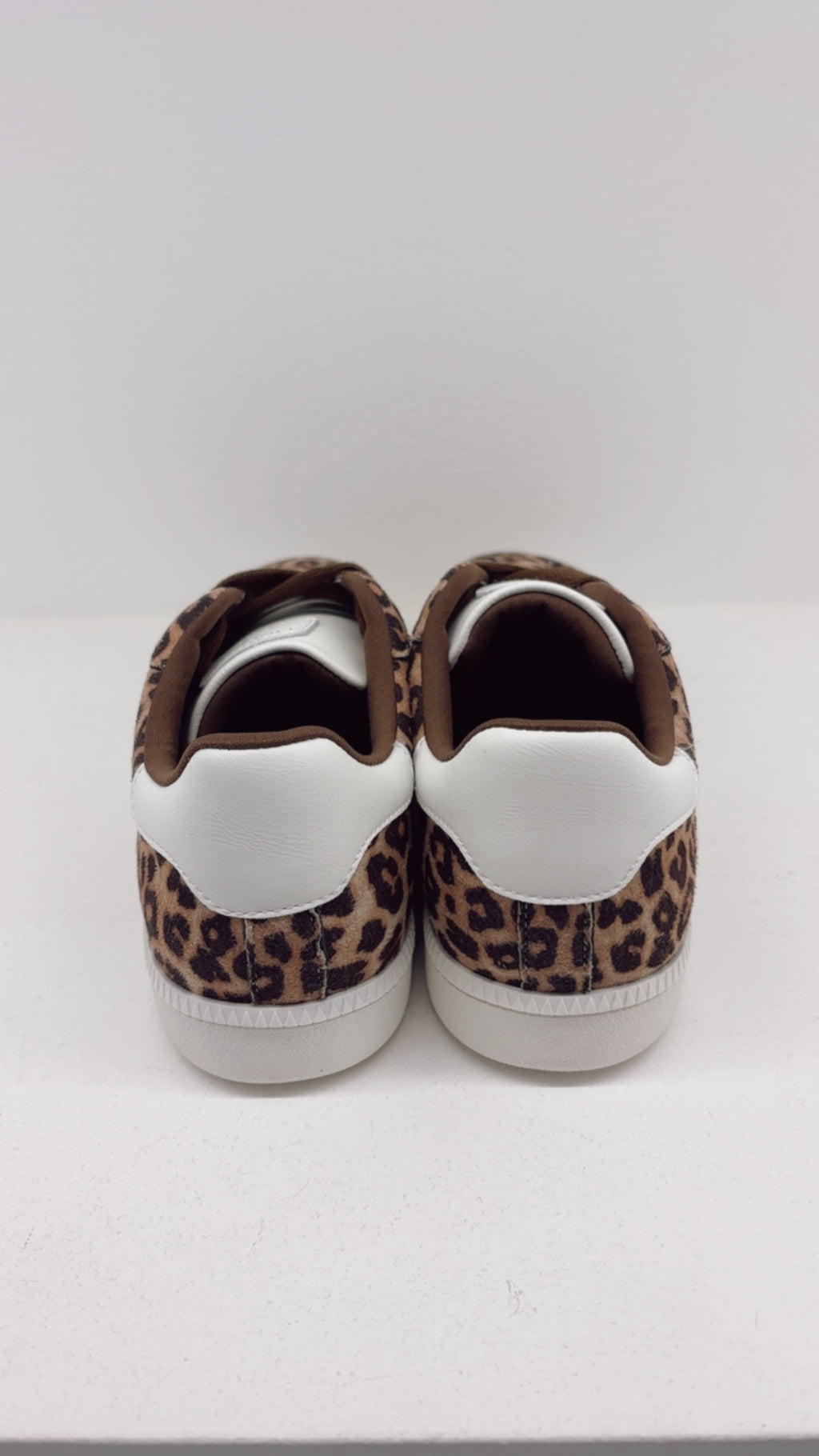 SNEAKER AURORA