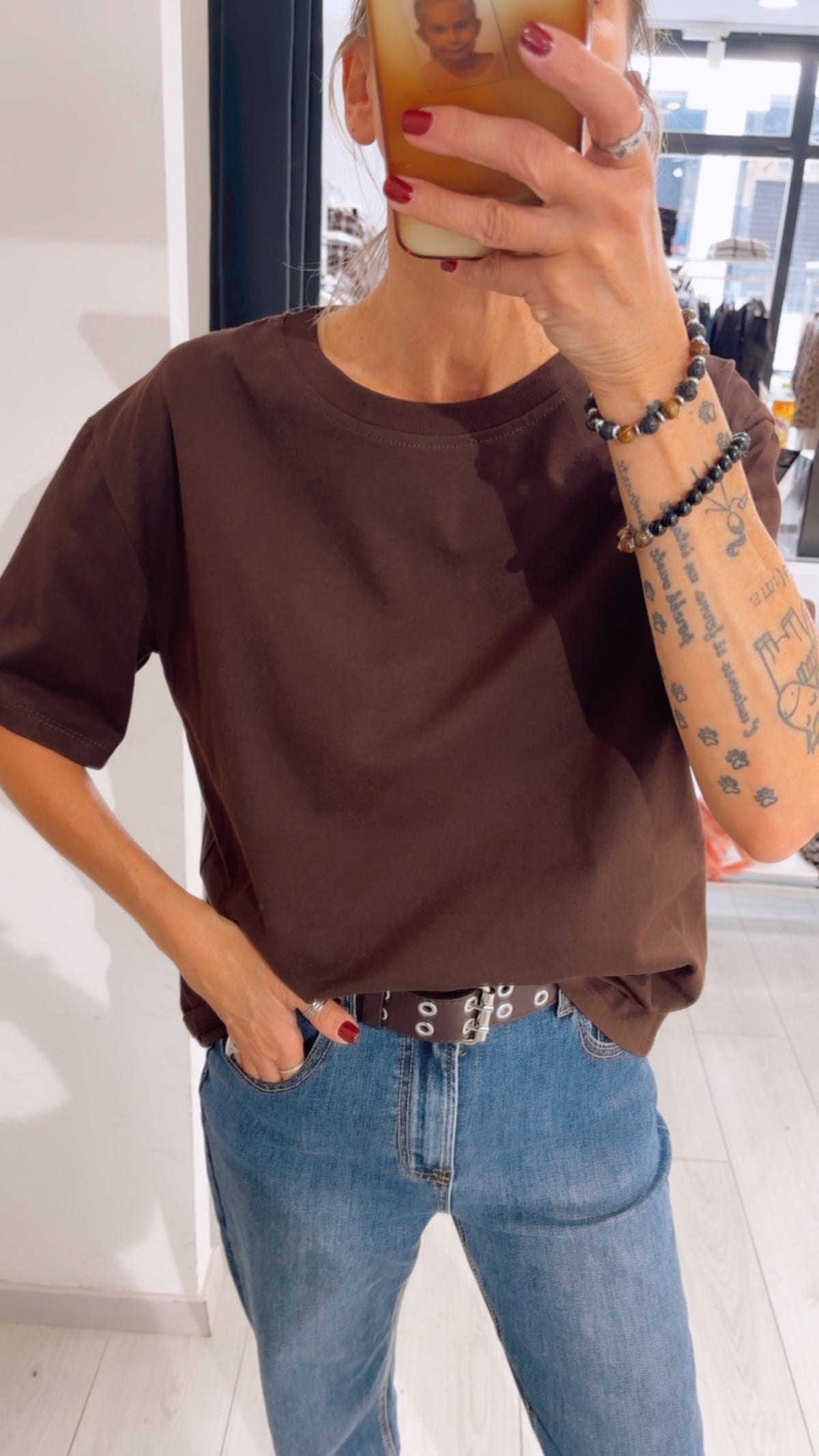 T-SHIRT OVER BASIC