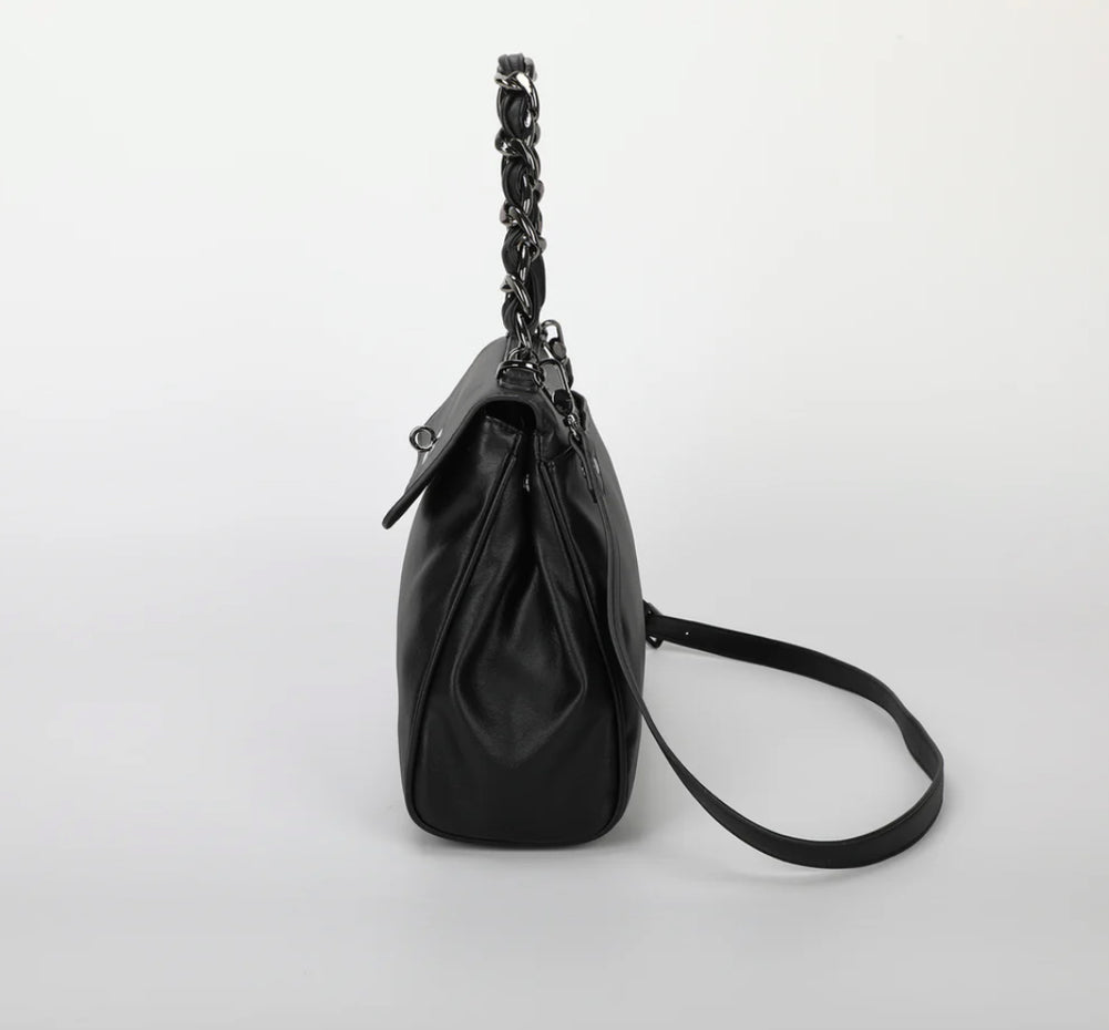 BORSA A MANO GRANDE CON CATENA