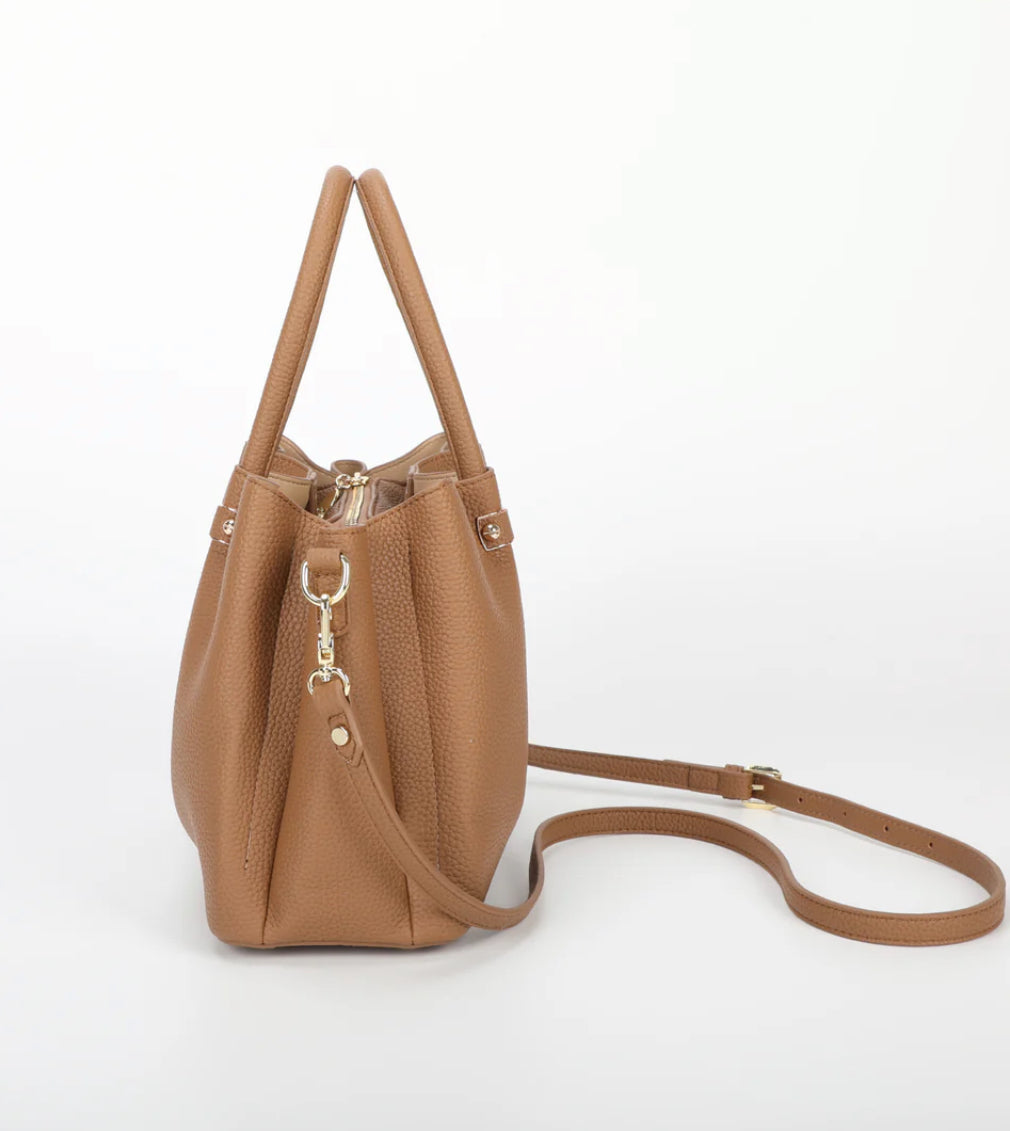 BORSA A MANO CON RIFINITURE IN TINTA